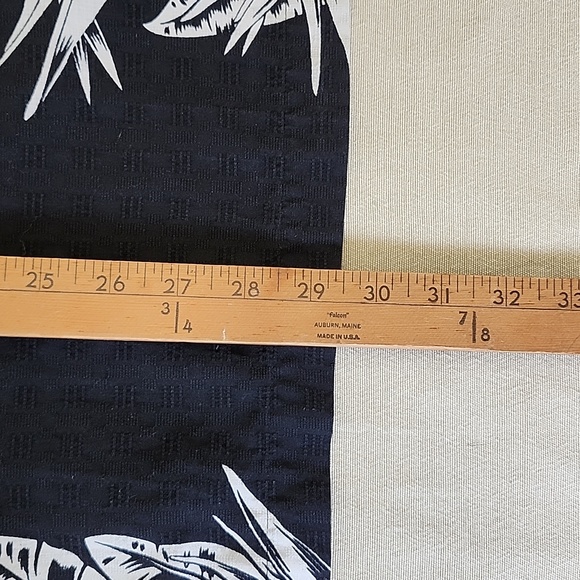 Jamaica Jaxx Black and Off White Leaves/Frons Hawaiian Short Sleeve Men's Shirt - Picture 12 of 12
